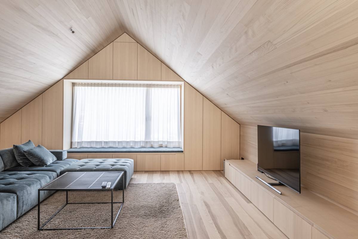 Tanne Täfel, Raumhoch