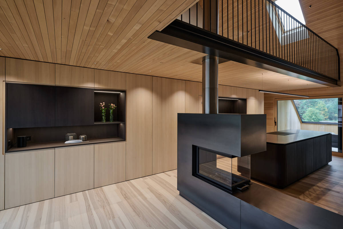 Tabbe Küche dunkle nische hell modern