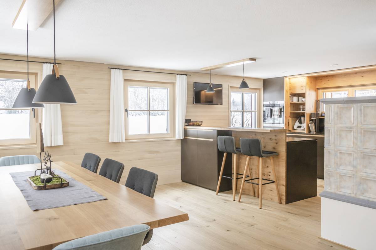 Küche rustikal Braun Eiche Tischler Bregenzerwald