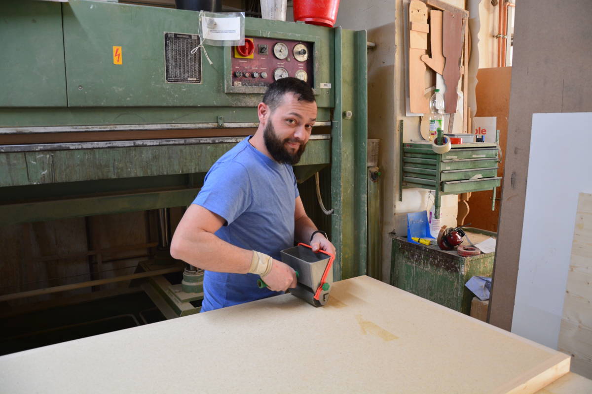 Peter Mäser furnieren