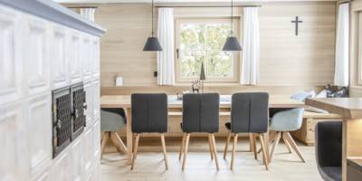 Essbereich Bank Tisch Feuerstein Bregenzerwald