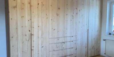 Zirbenschrank Kleiderschrank Massivholz