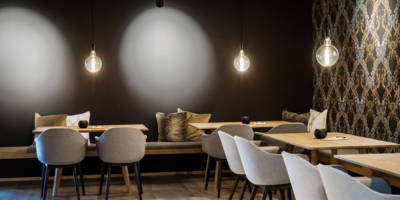 Tisch Eiche Füße durchgezapft