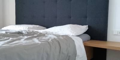 Schlafzimmer Polster Rückwand Eiche