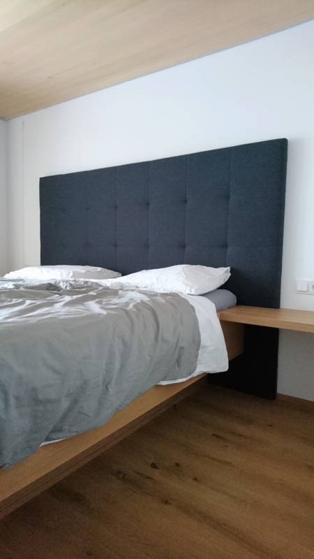 Schlafzimmer Polster Rückwand Eiche